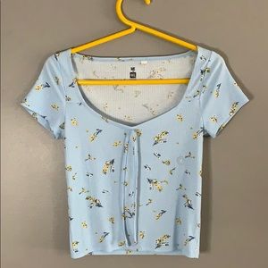 me to we (pacsun) blue tie floral top